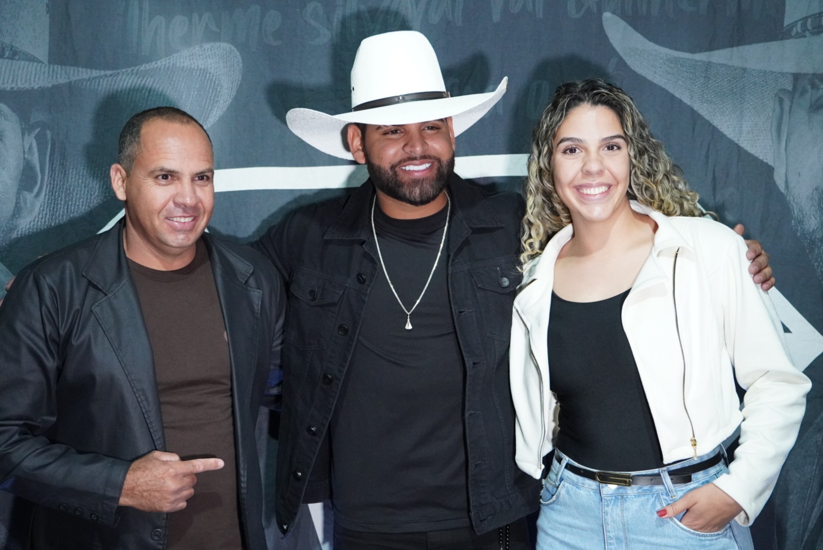 Cocalzinho Celebra 35 Anos com Grande Festa e Presença da Câmara