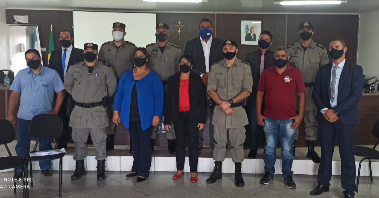 Polícia Militar apresenta novo comandante da Companhia de Cocalzinho ao Poder Legislativo