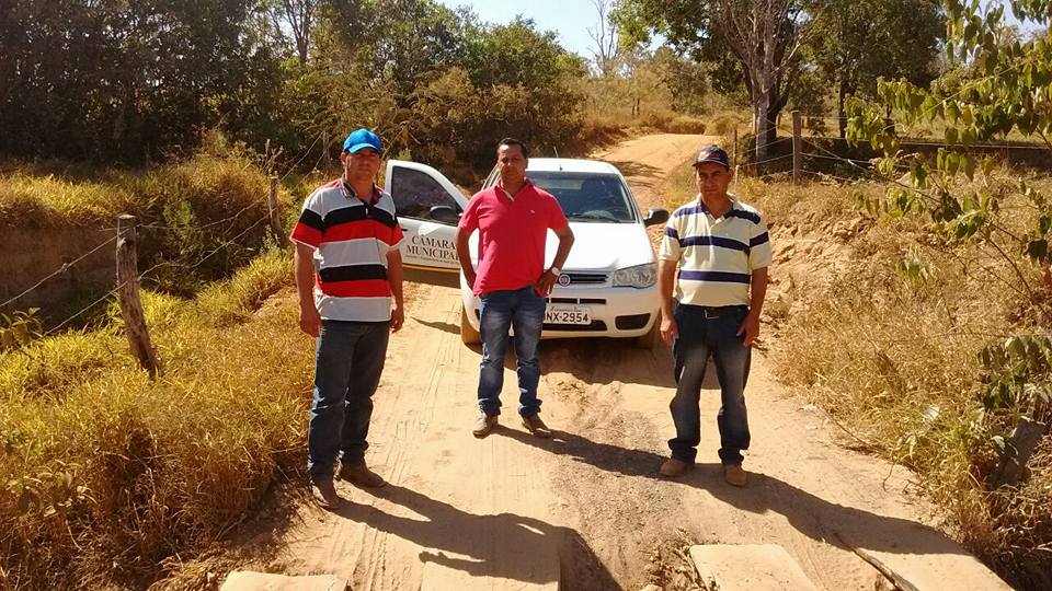Força tarefa entre os vereadores percorre a zona rural do município, para vistoriar e fiscalizar os trabalhos realizados nas estradas e pontes.